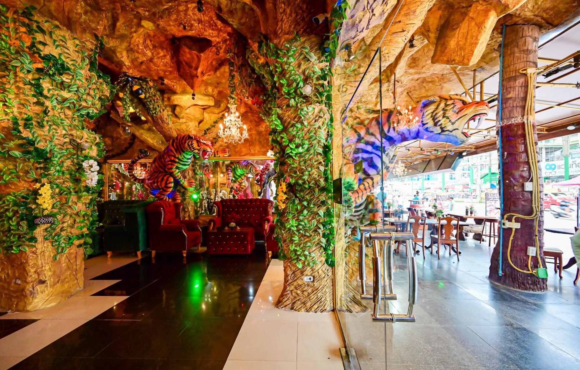 Tiger Complex Hotel Patong Εξωτερικό φωτογραφία