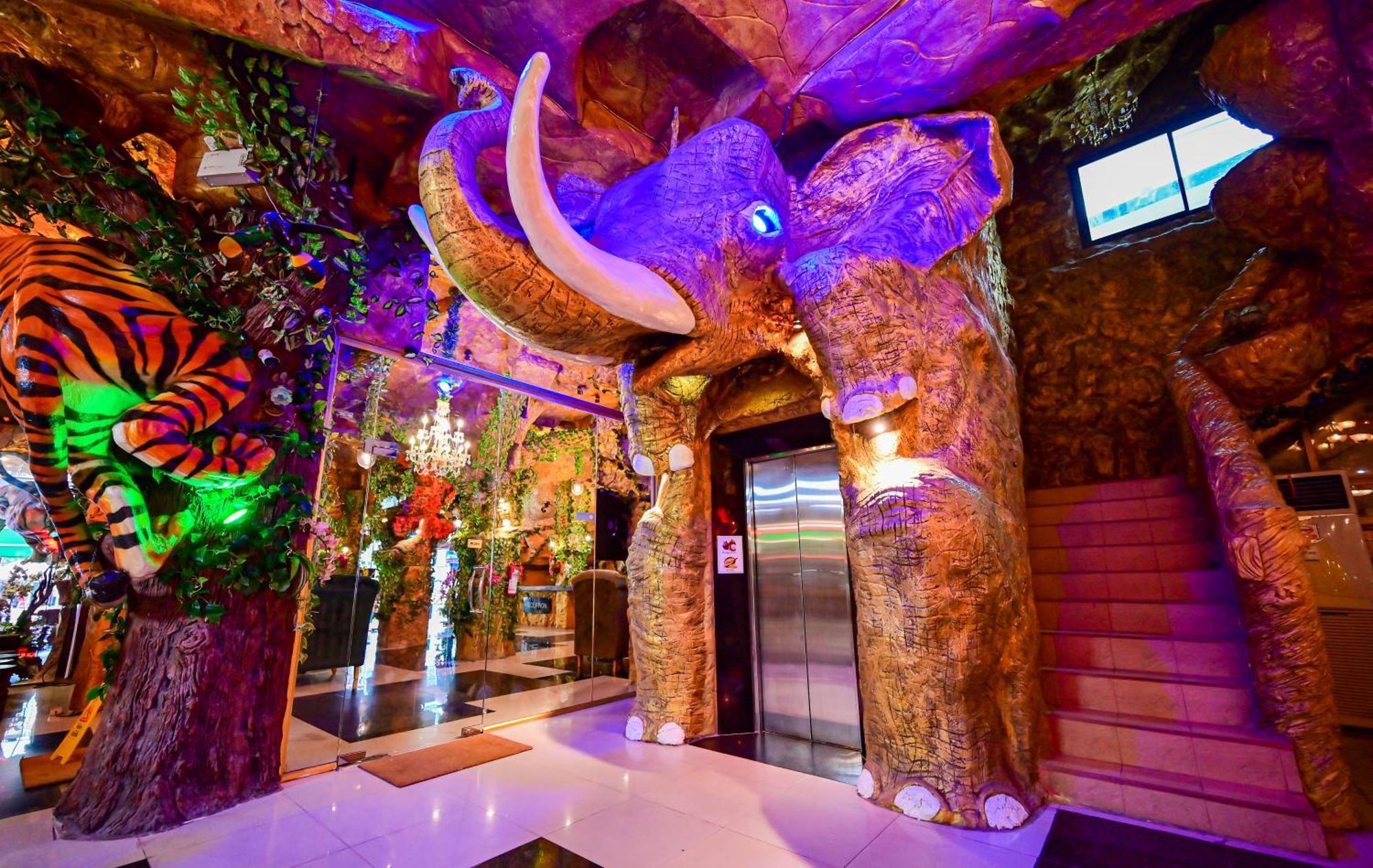 Tiger Complex Hotel Patong Εξωτερικό φωτογραφία