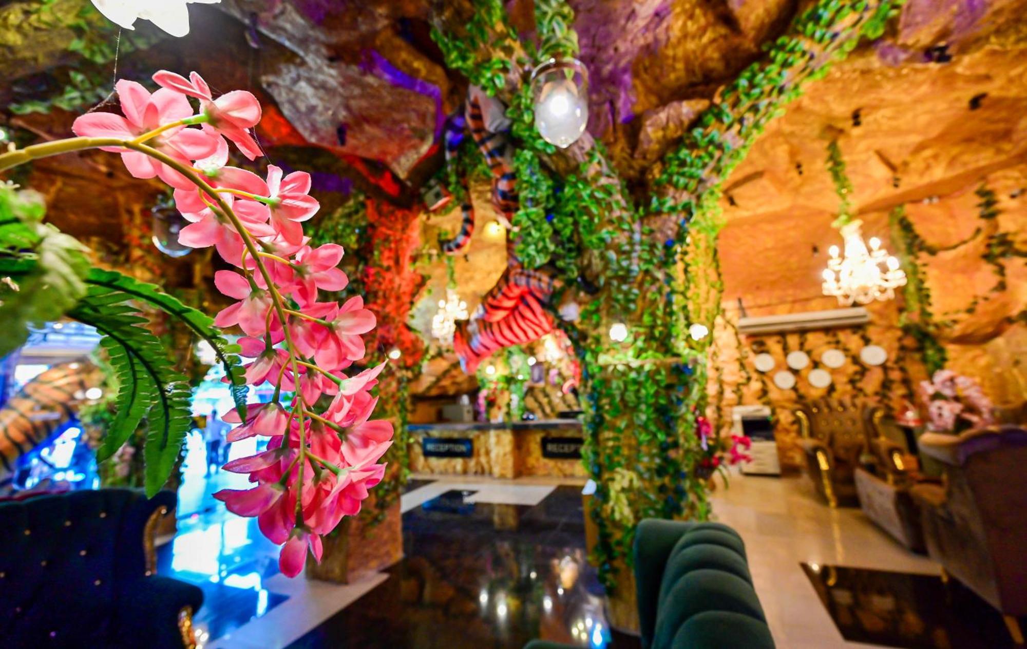 Tiger Complex Hotel Patong Εξωτερικό φωτογραφία