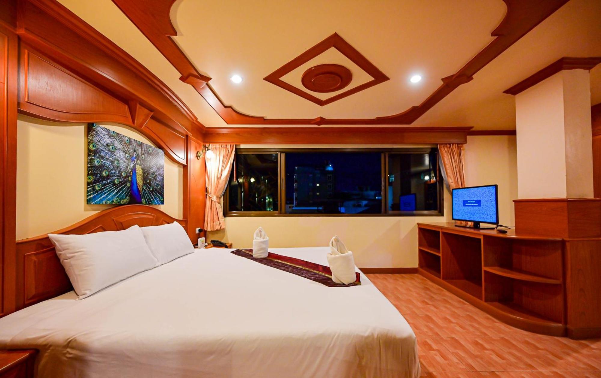 Tiger Complex Hotel Patong Εξωτερικό φωτογραφία