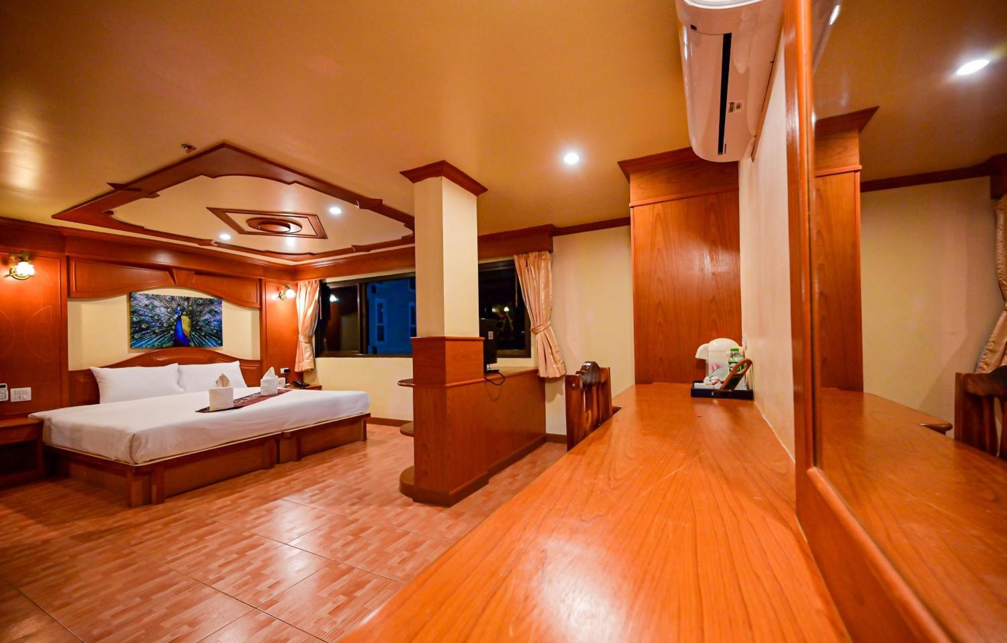 Tiger Complex Hotel Patong Εξωτερικό φωτογραφία